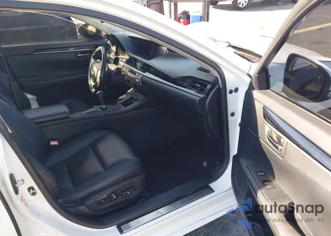 2015 Lexus Es 350 z USA, uszkodzony, nr VIN JTHBK1GG9F2165004